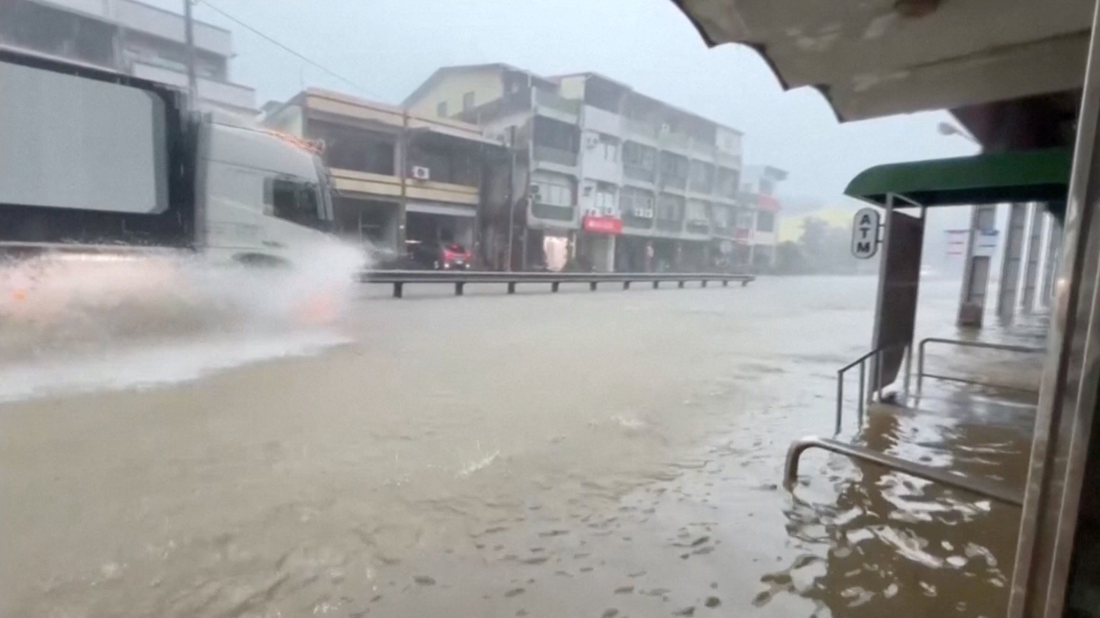NET25::News::Japan braces for double storms, torrential rains shut down  parts of Taiwan