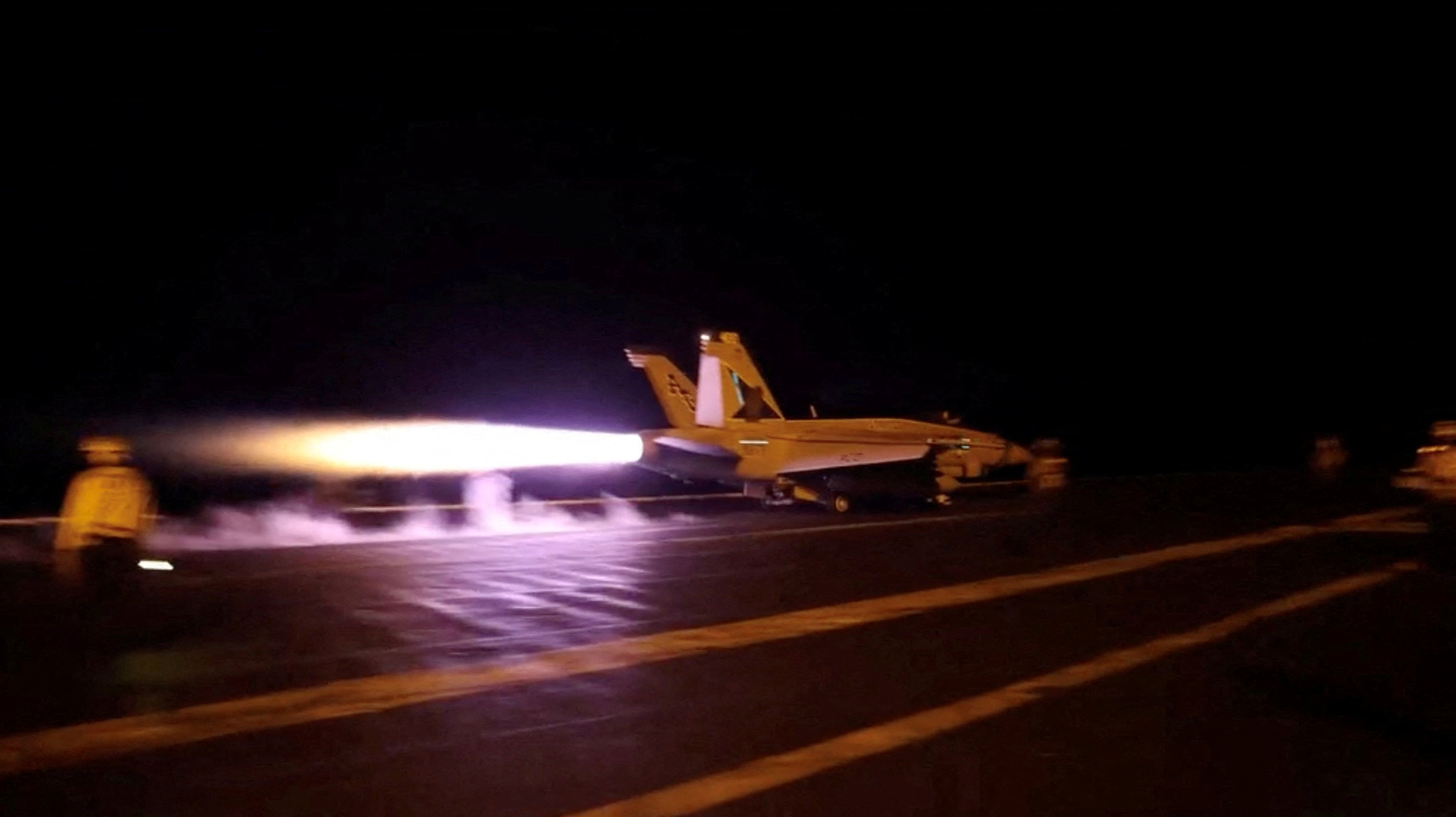 2026-07-30T041355Z_1_LYNXMPEM6T096_RTROPTP_4_IRAN-CRISIS-CENTCOM.JPG