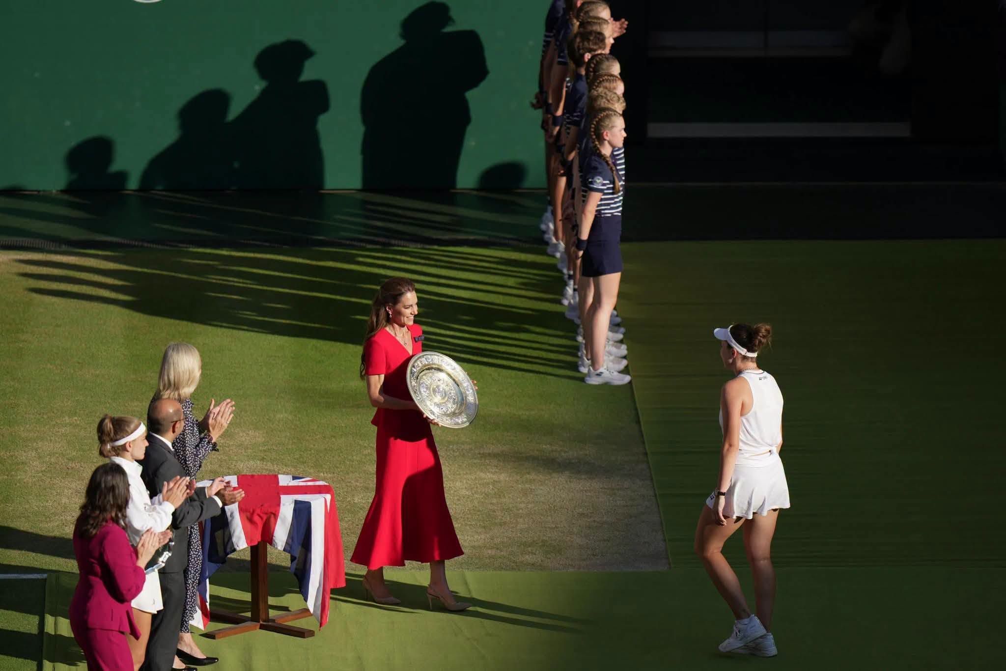 21-anyos na si Linda Noskova, nasungkit ang kauna-unahang grand slam title sa Wimbledon!.jpg