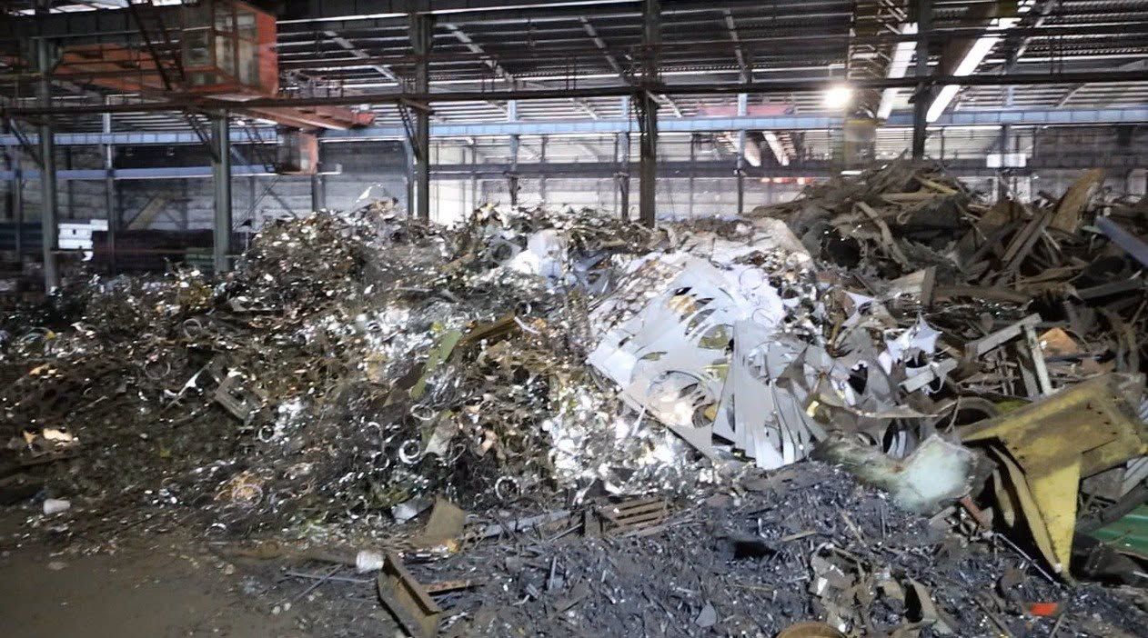 Pagkakatunaw ng mga barya at radioactive materials nadiskubre; 4 arestado, daan-daang manggagawa nasagip sa pabrika sa Pampanga.....jpg
